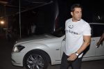 Salman Khan snapped during photoshoot at Mehboob Studios in Mumbai on 6th Aug 2013 (22).JPG
